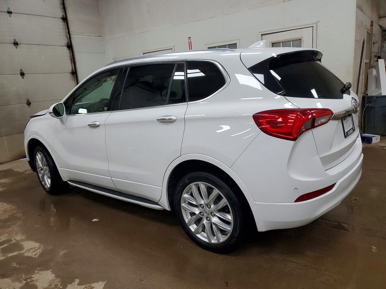 2019 Buick Envision Premium Ii - Image 2