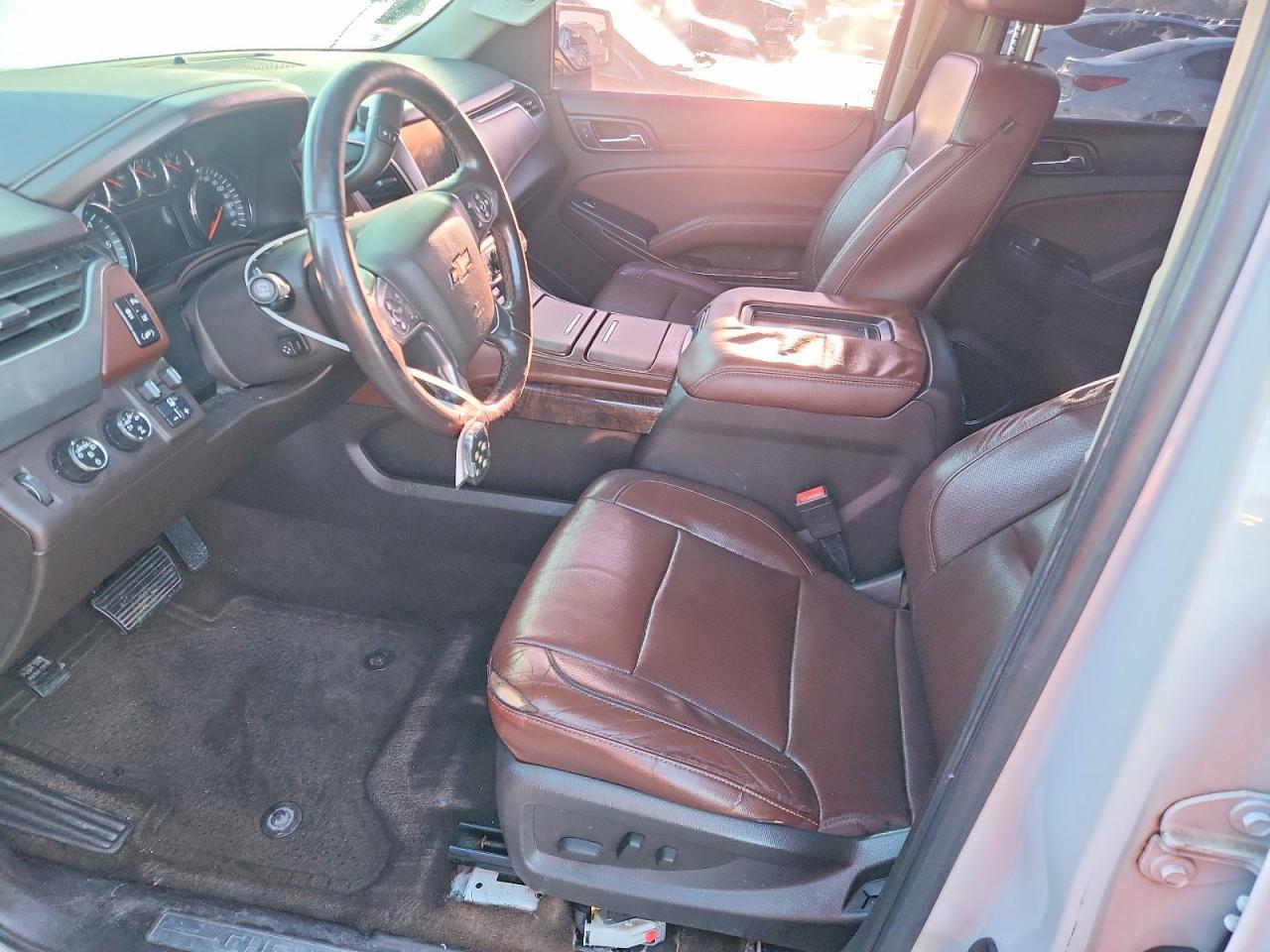 2015 Chevrolet Suburban K1500 Ltz - Image 7