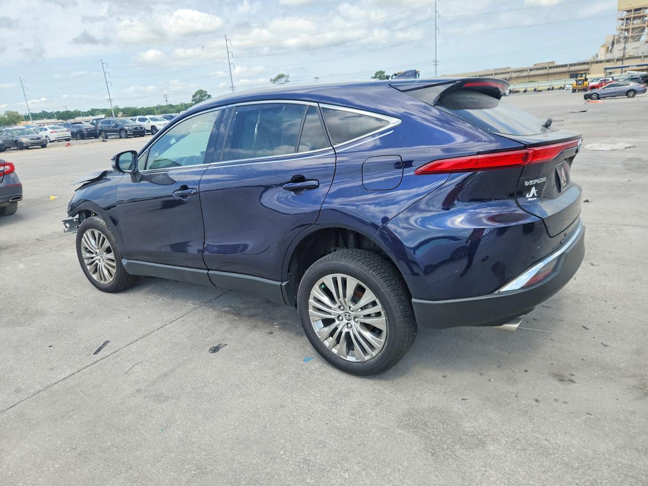 2024 Toyota Venza Xle - Фото 2