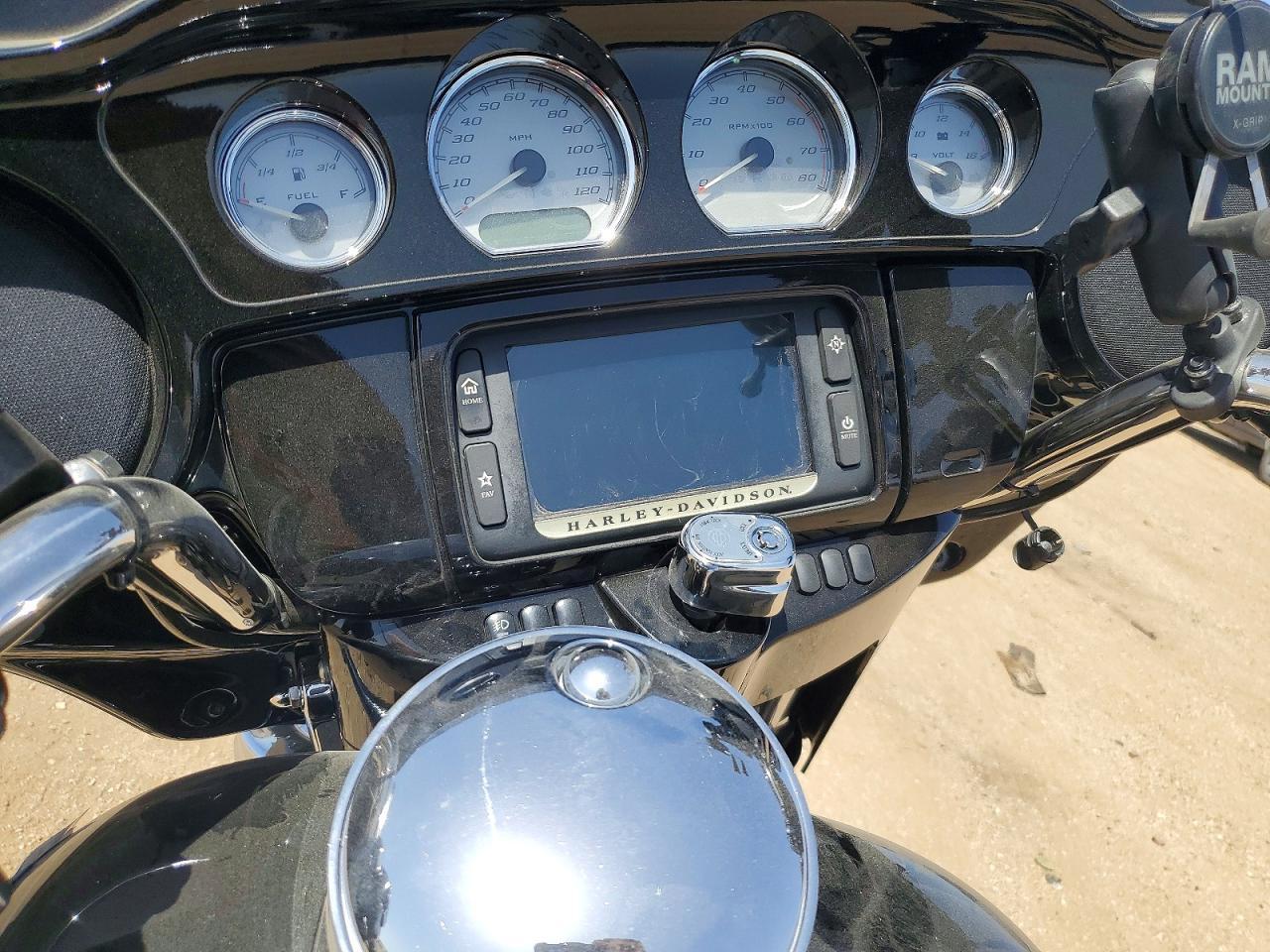 2016 Harley-Davidson Flhxs Street Glide Special - Фото 7