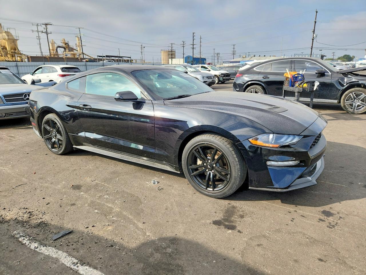 2020 Ford Mustang - Фото 4