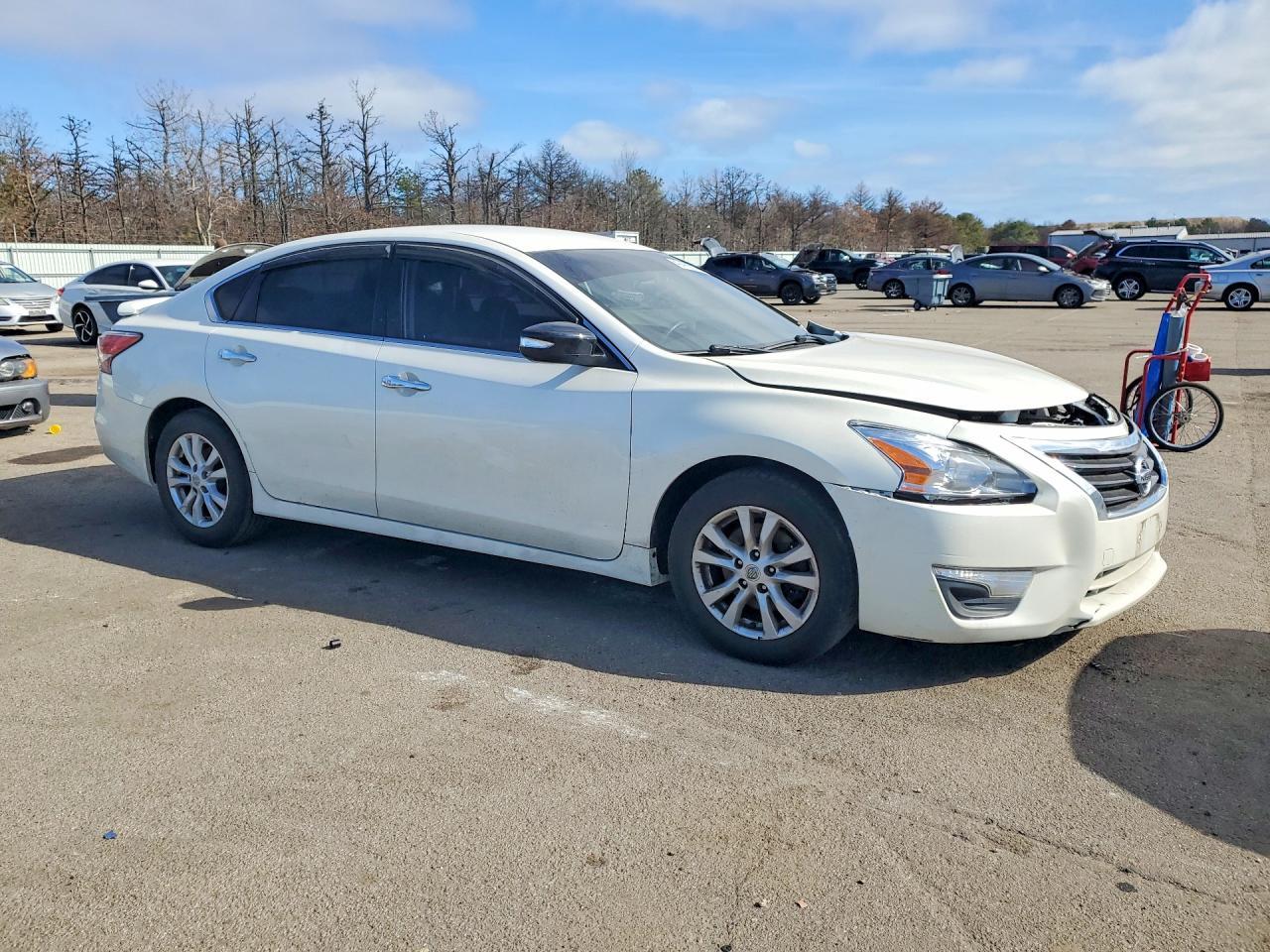 2014 Nissan Altima - Фото 4