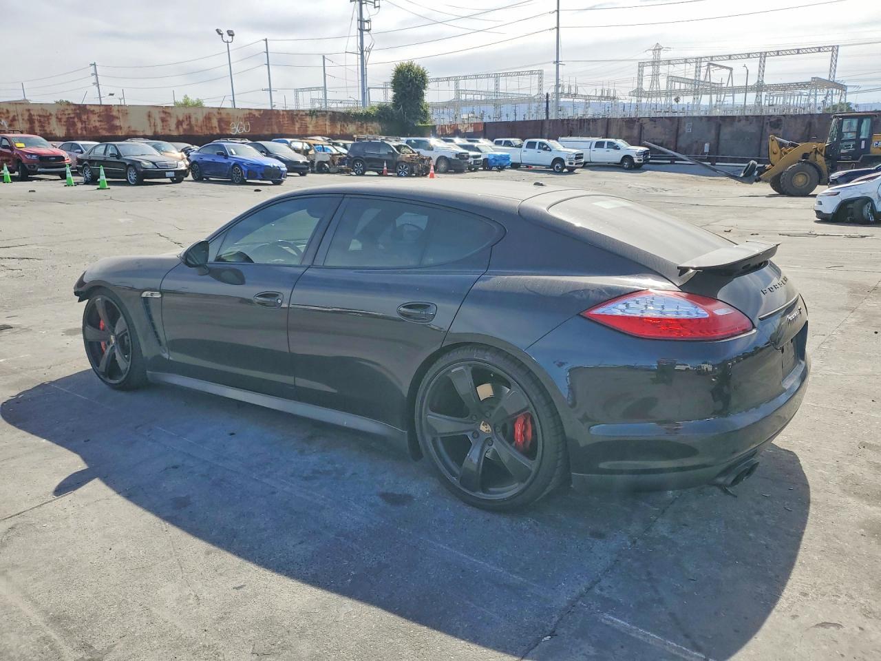 2013 Porsche Panamera Gts - Фото 2