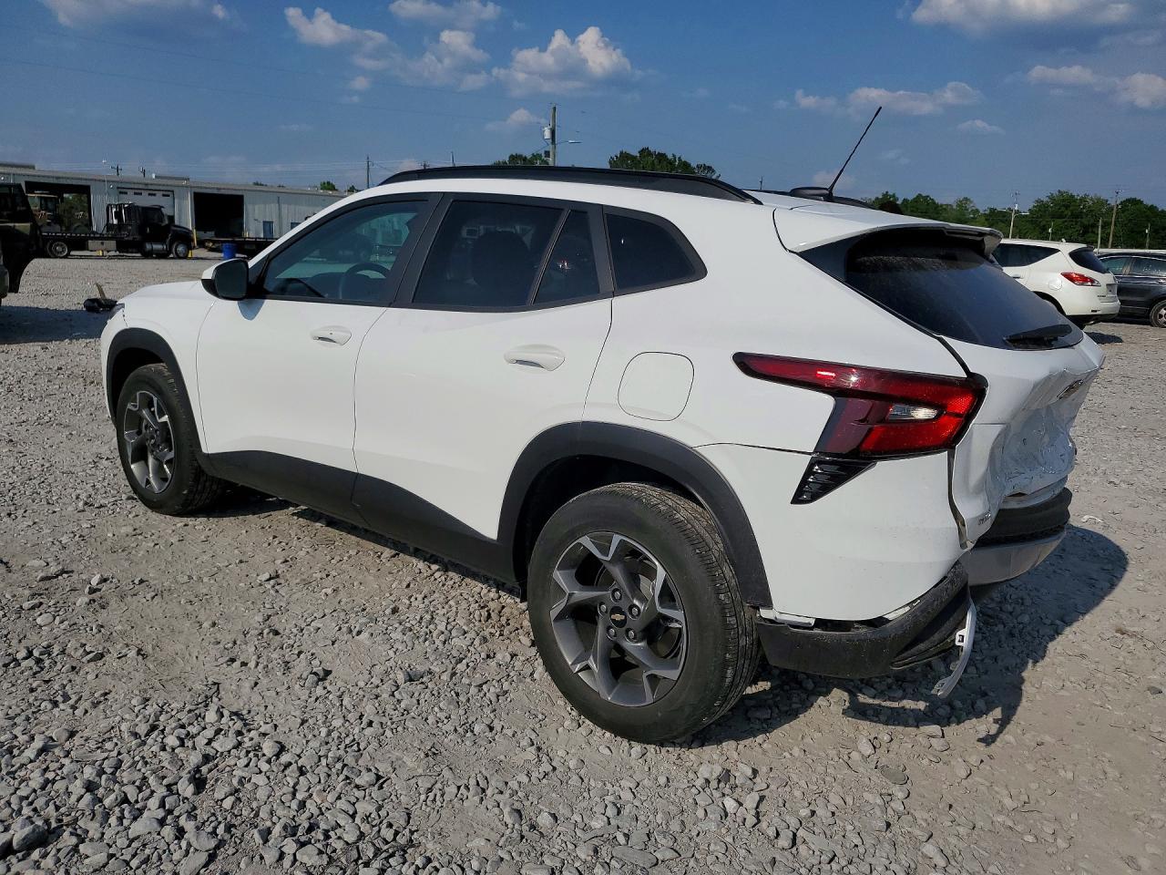 2025 Chevrolet Trax 1Lt - Фото 2