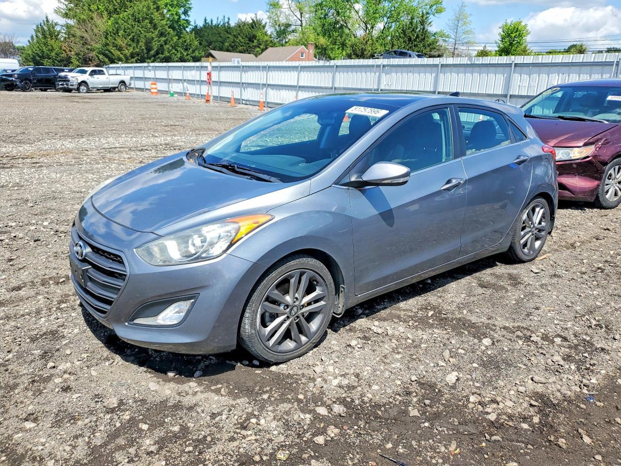 2016 Hyundai Elantra Gt Base