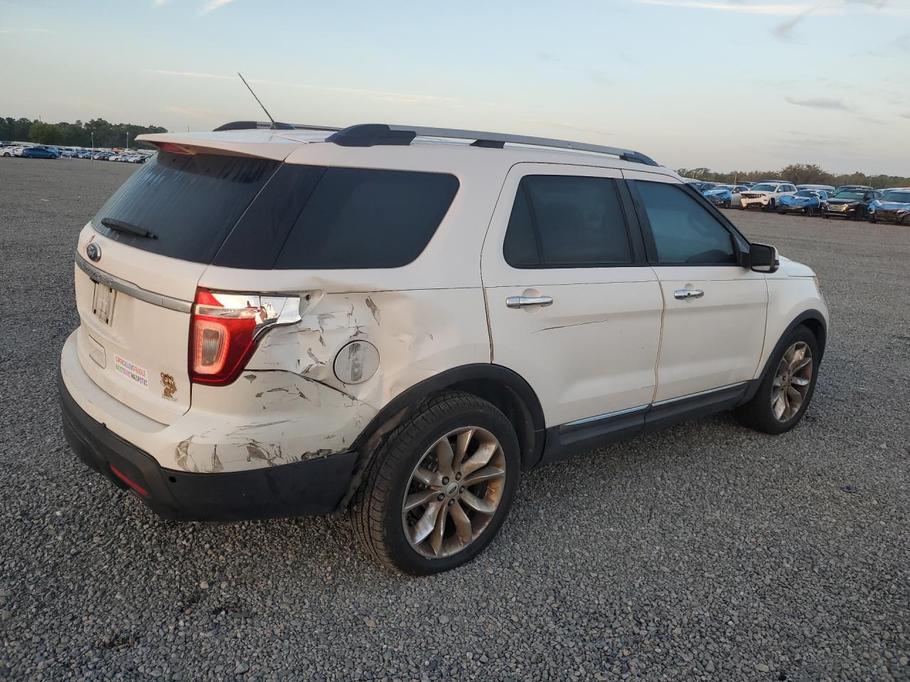 2012 Ford Explorer Limited - Image 3