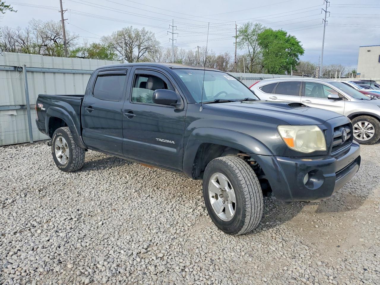 2007 Toyota Tacoma Double Cab - Image 4