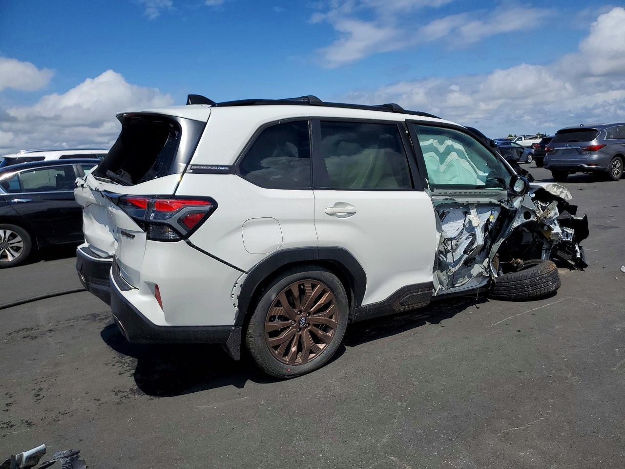 2026 Subaru Forester Sport - Image 3