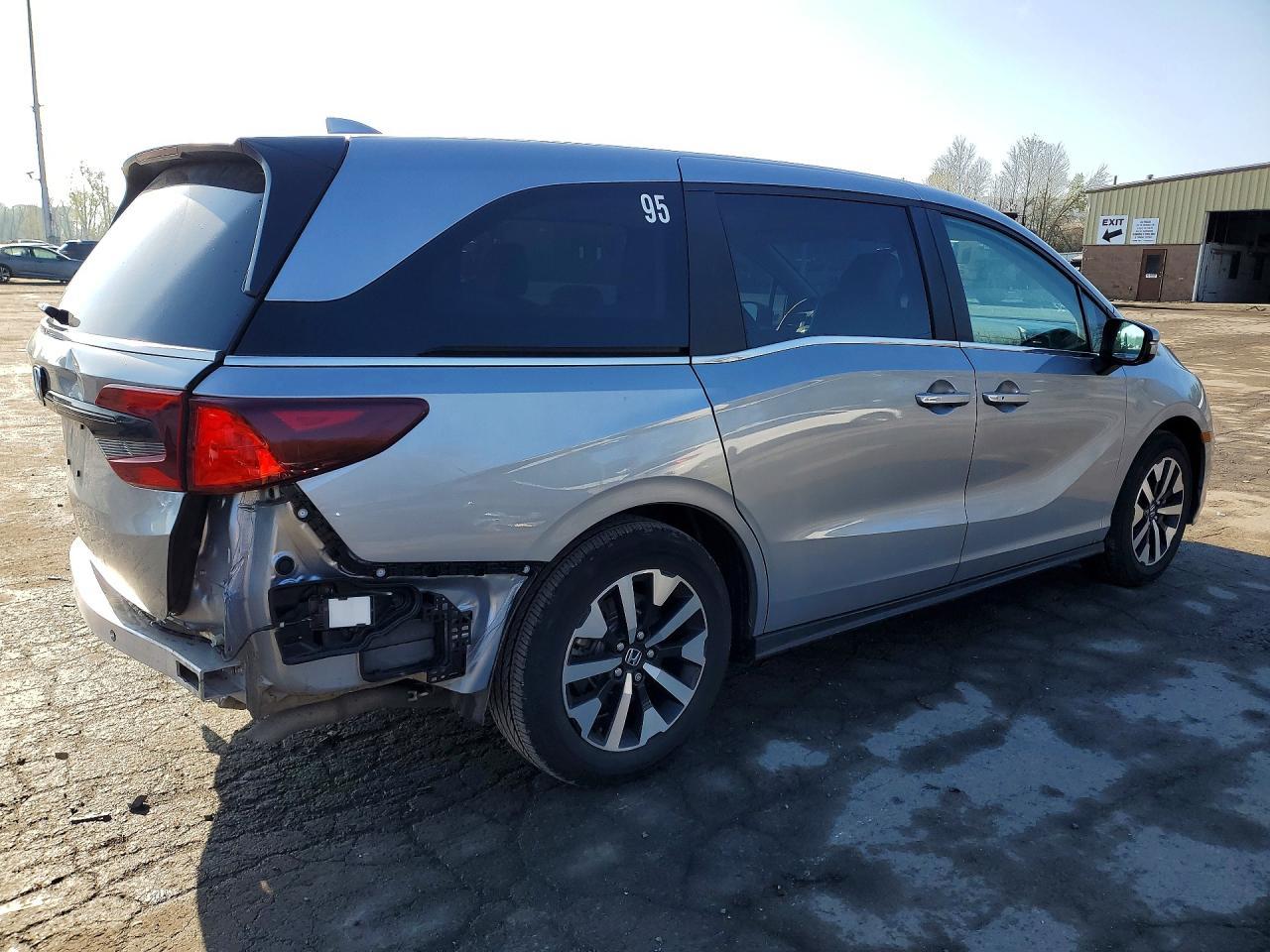 2026 Honda Oddessey - Фото 3