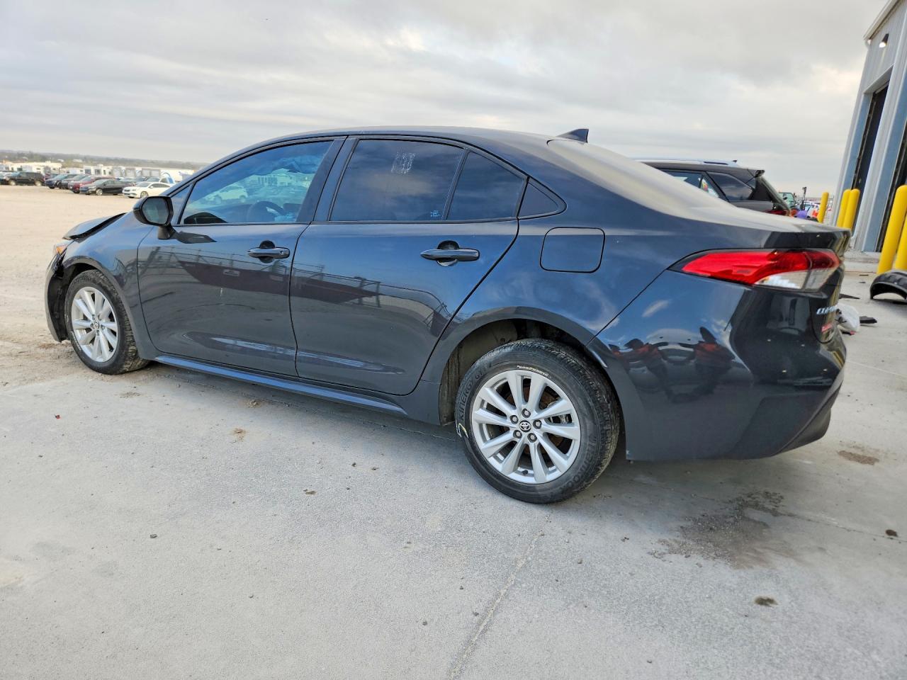 2023 Toyota Corolla Le - Фото 2