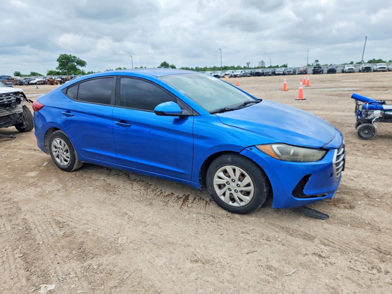 2017 Hyundai Elantra Se - Фото 4