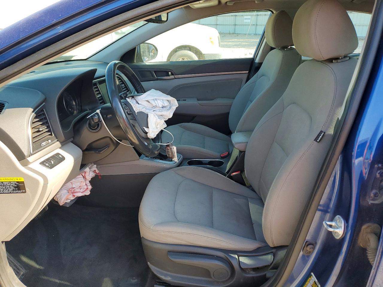 2018 Hyundai Elantra Value Edition - Image 7