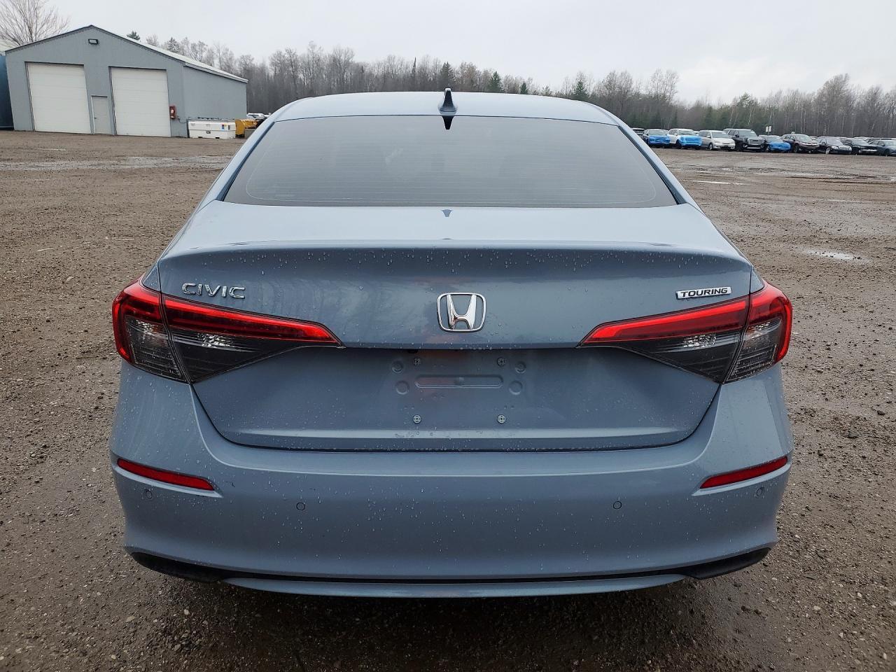 2022 Honda Civic Touring - Фото 6