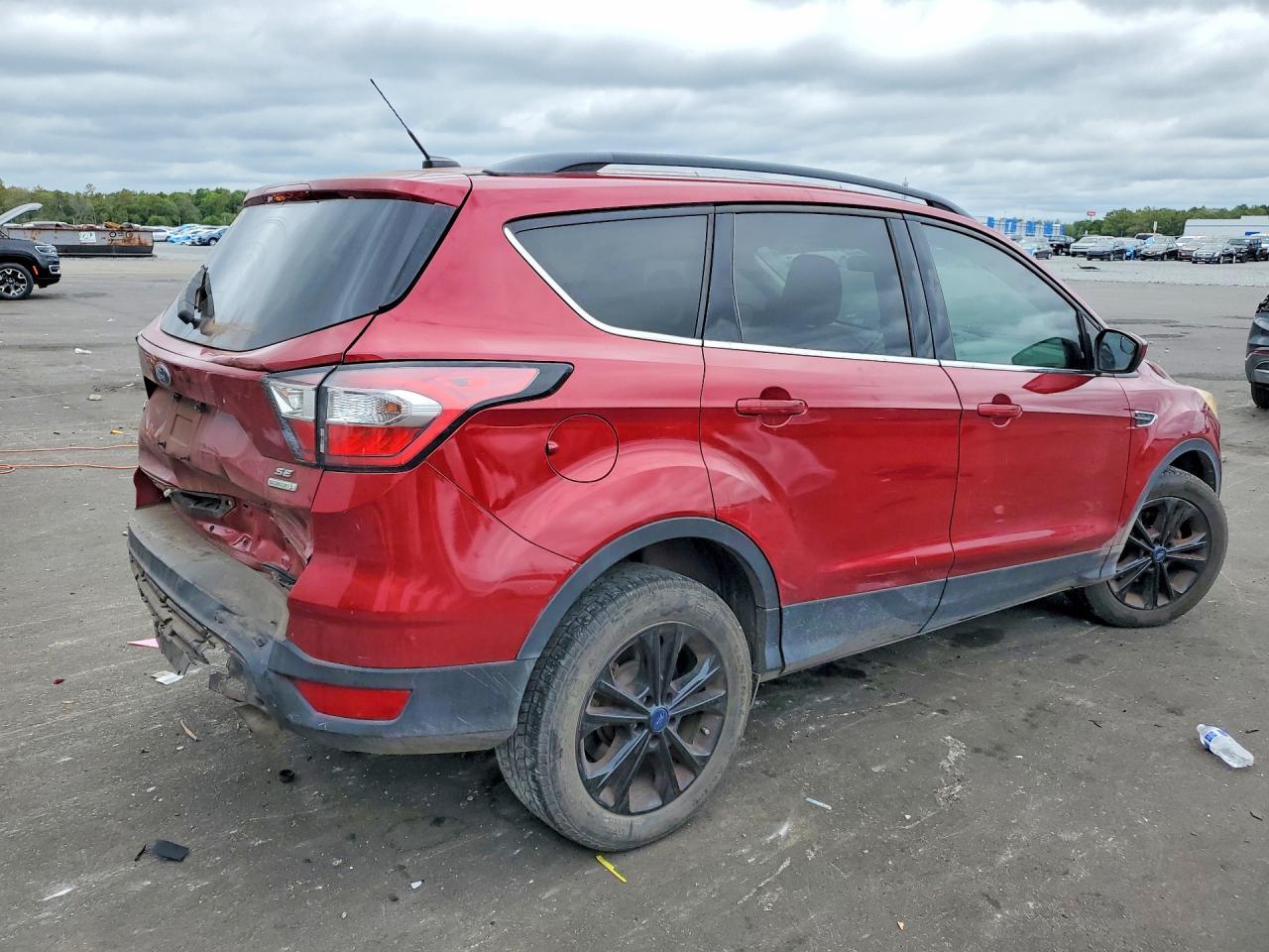 2018 Ford Escape Se - Фото 3