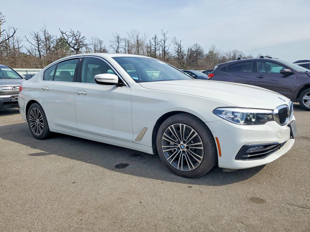 2017 BMW 530 Xi - Фото 4