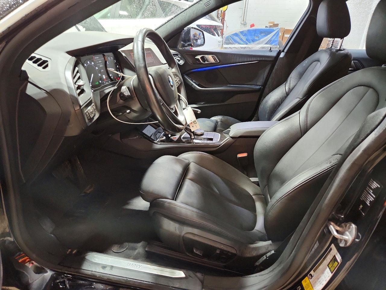2021 BMW 228Xi - Фото 7