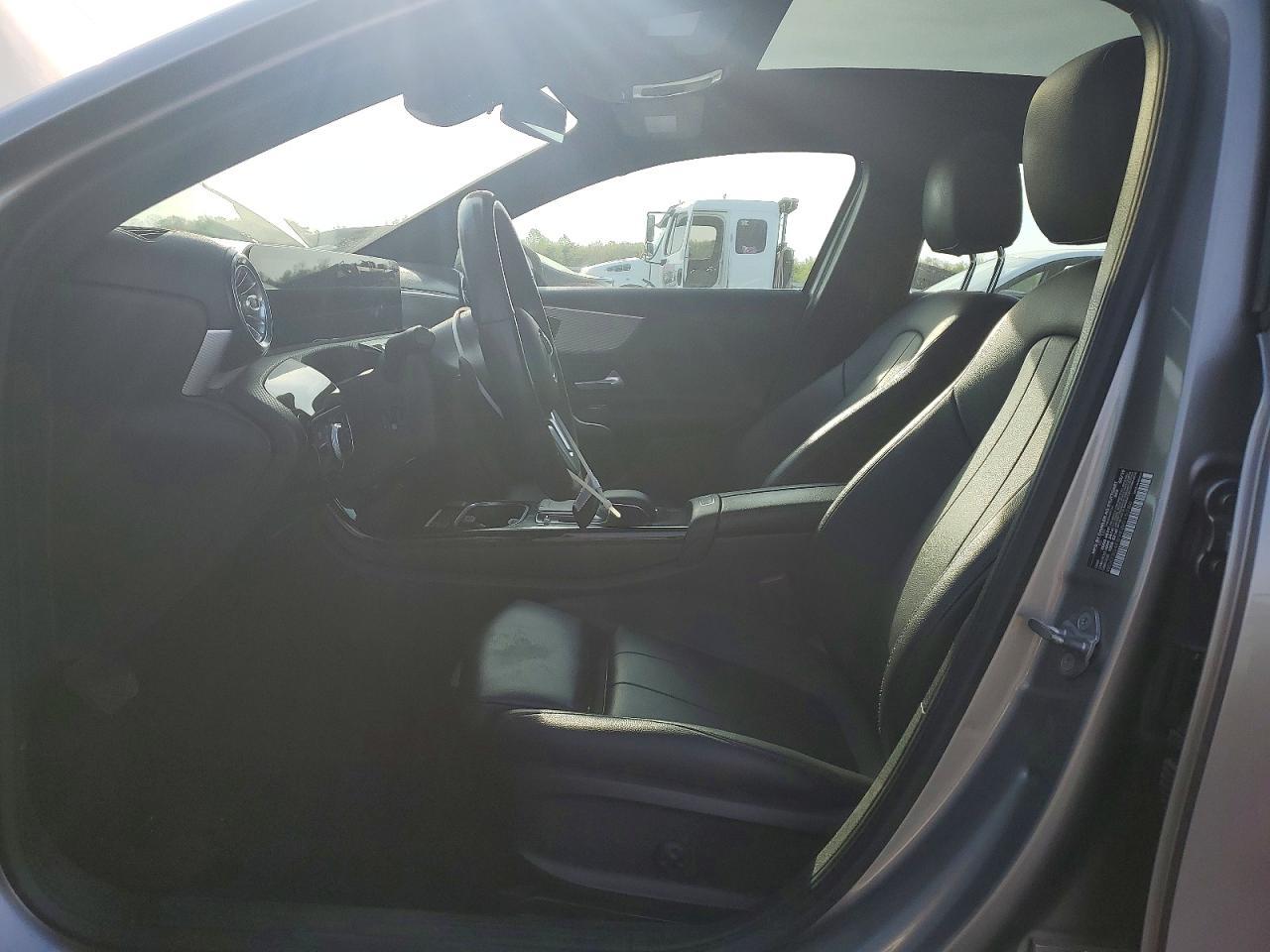 2019 Mercedes-Benz A 220 4Matic - Image 7