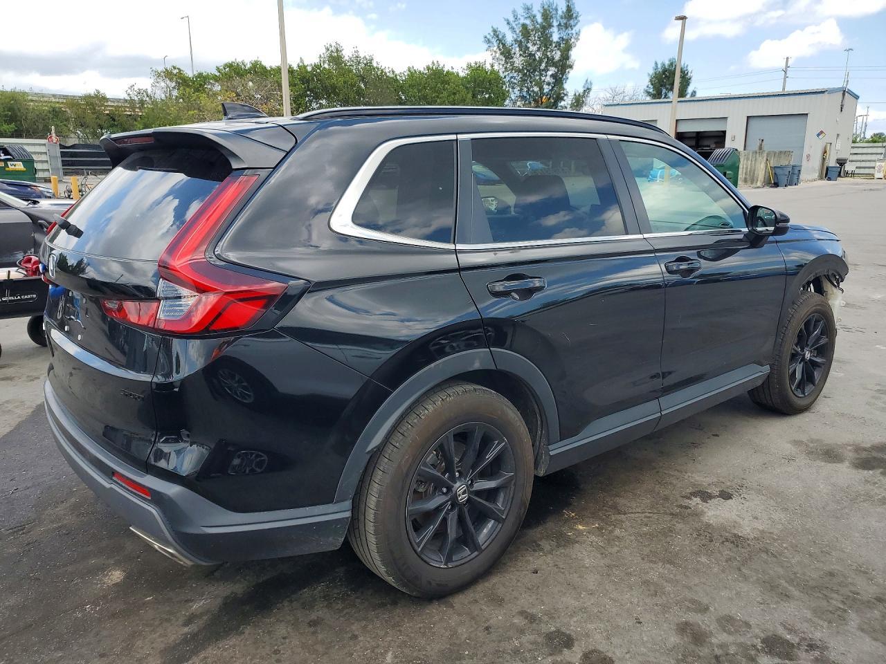 2023 Honda Cr-V Sport - Image 3
