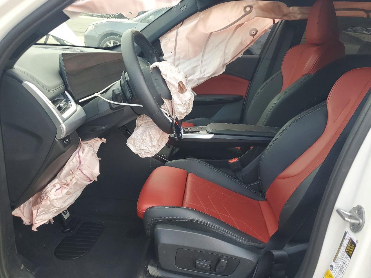 2023 BMW X1 xDrive28I - Фото 7