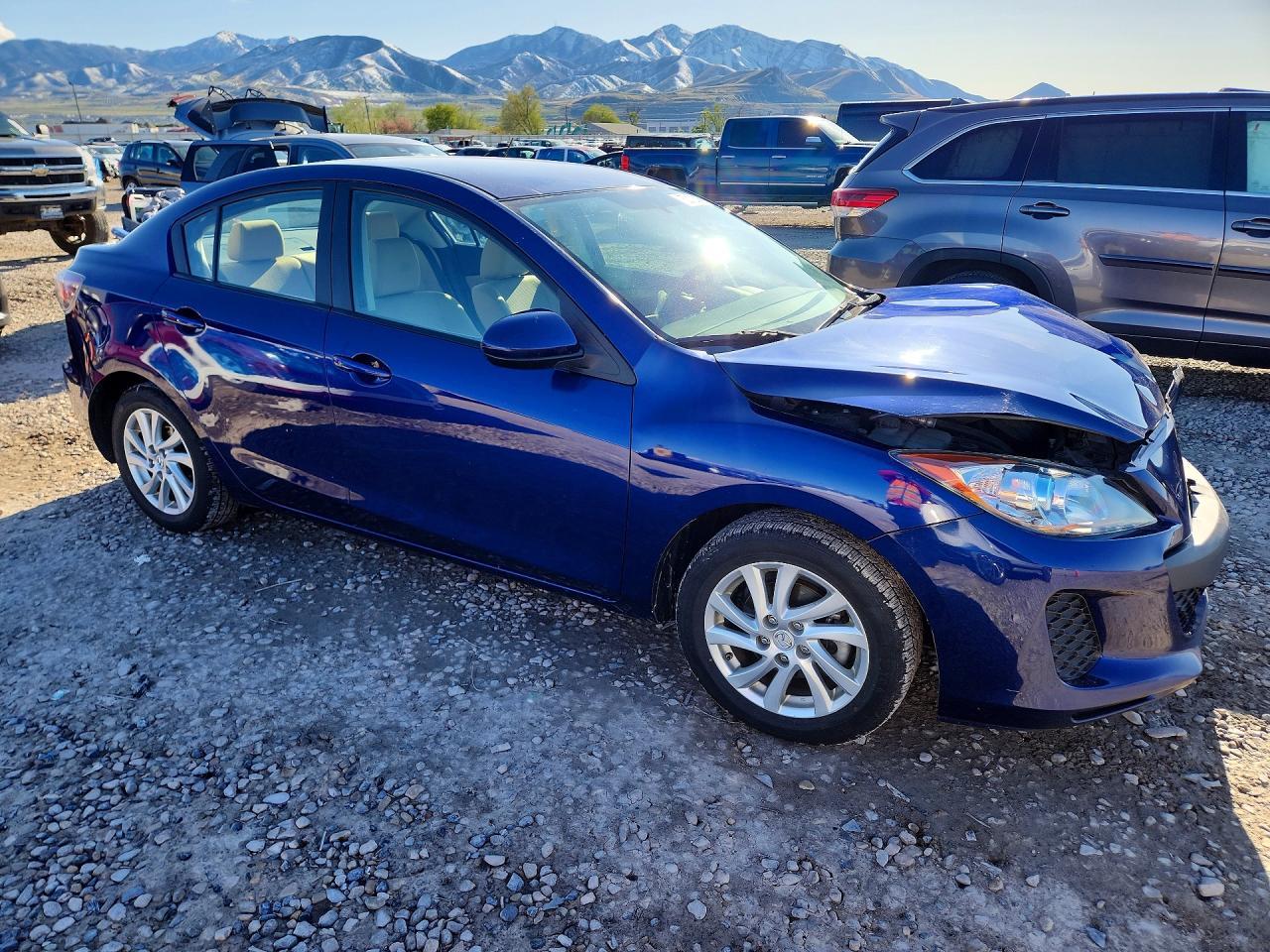 2012 Mazda 3 I - Image 4