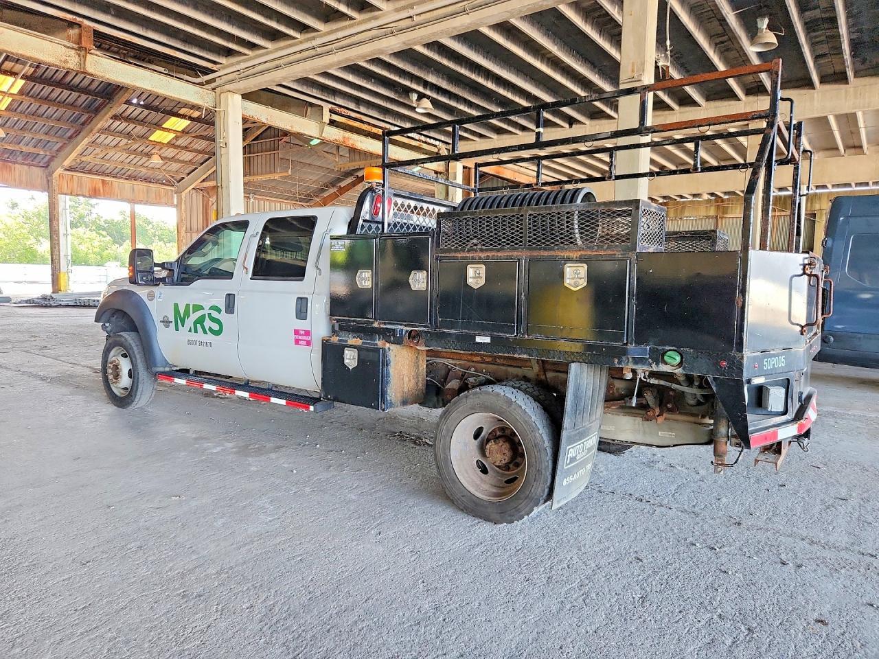 2016 Ford F550 Super Duty - Фото 2