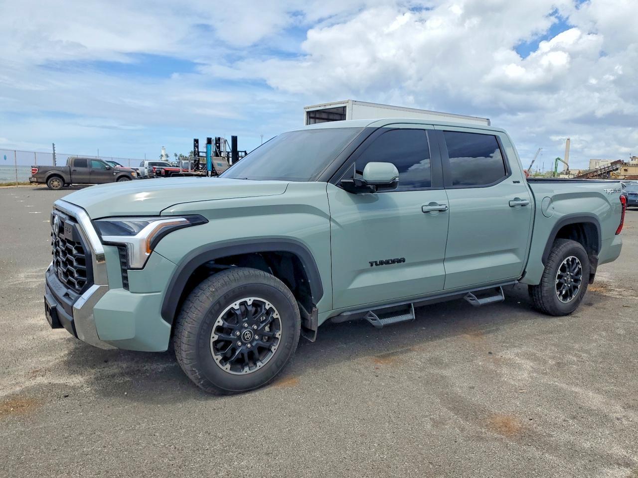 2025 Toyota Tundra Sr5