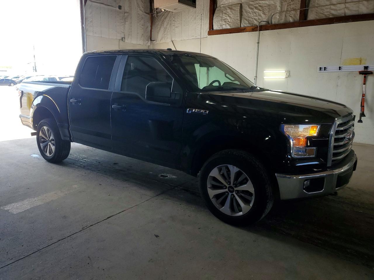 2017 Ford F150 Supercrew - Фото 4