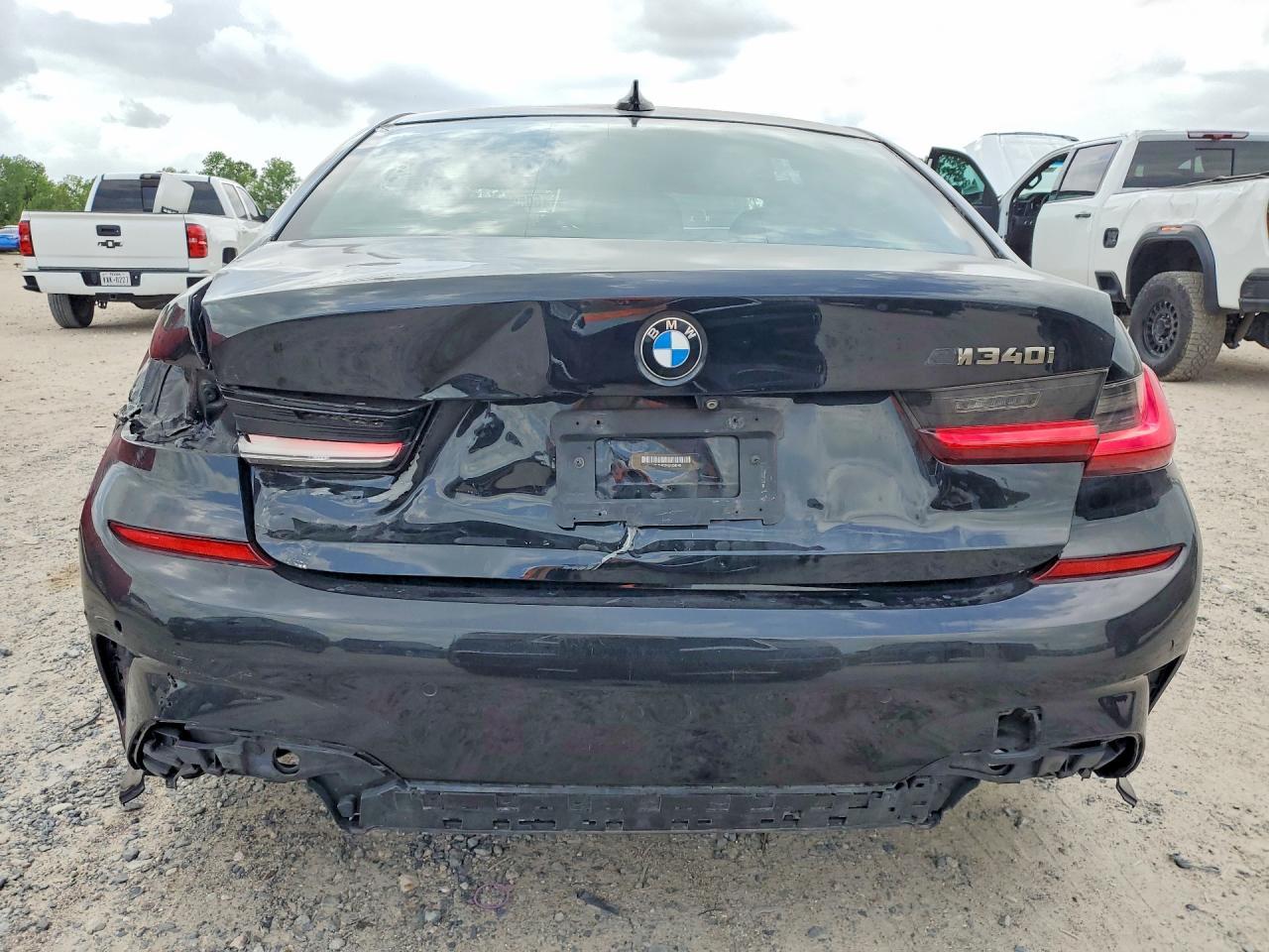 2020 BMW M340Xi - Фото 6