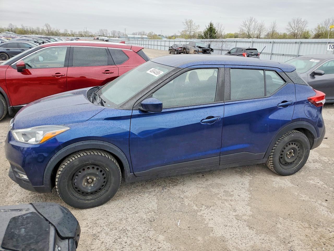 2020 Nissan Kicks Sv