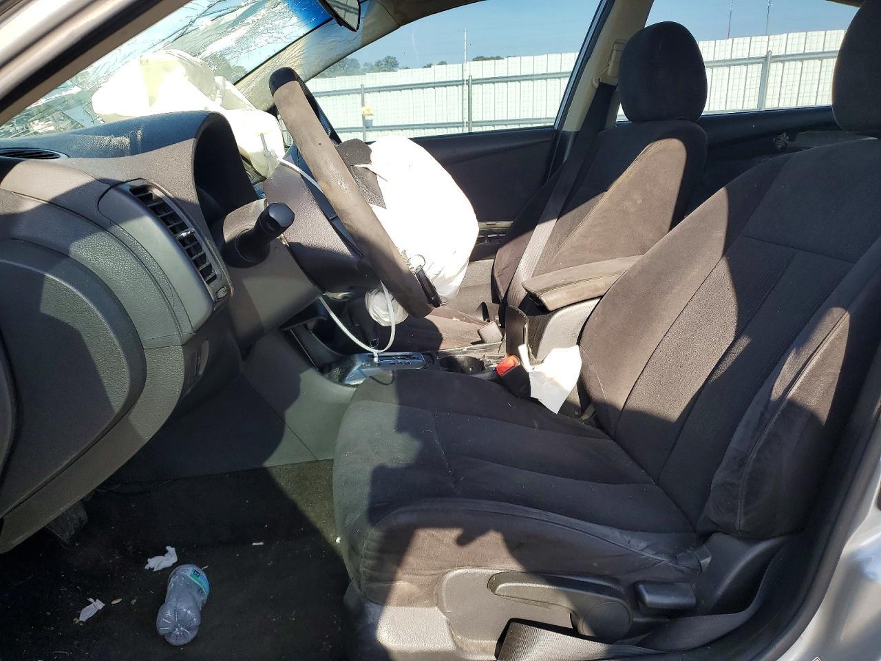 2010 Nissan Altima 2.5 - Image 7