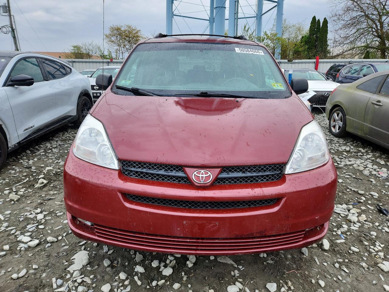 2004 Toyota Sienna Le 8 Passenger - Фото 5