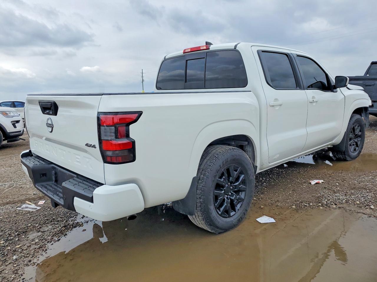2022 Nissan Frontier Sv - Фото 3