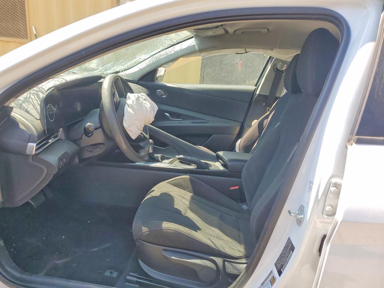 2024 Hyundai Elantra Sel - Фото 7