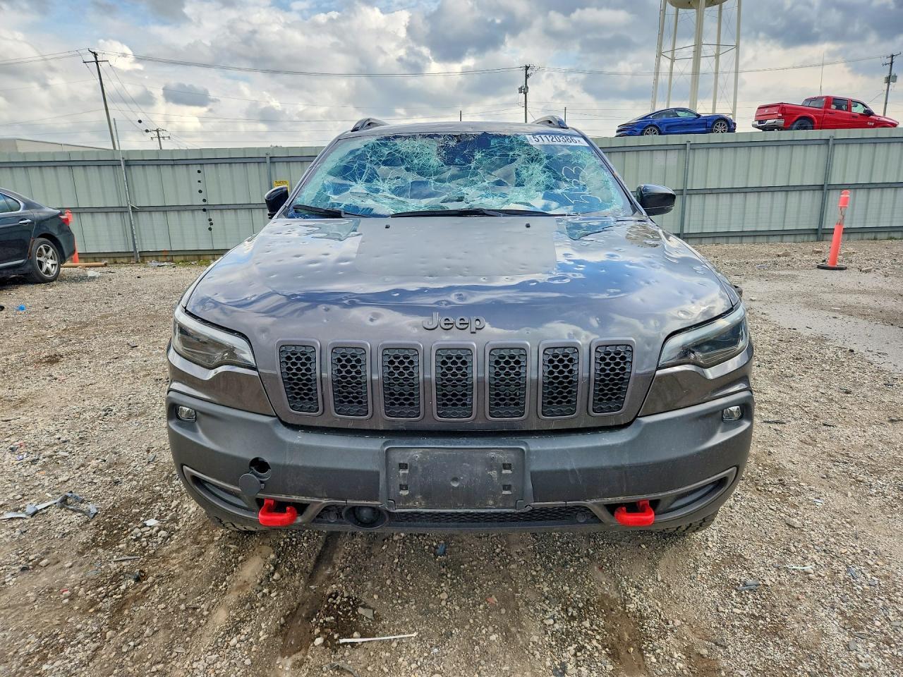 2022 Jeep Cherokee Trailhawk - Image 5