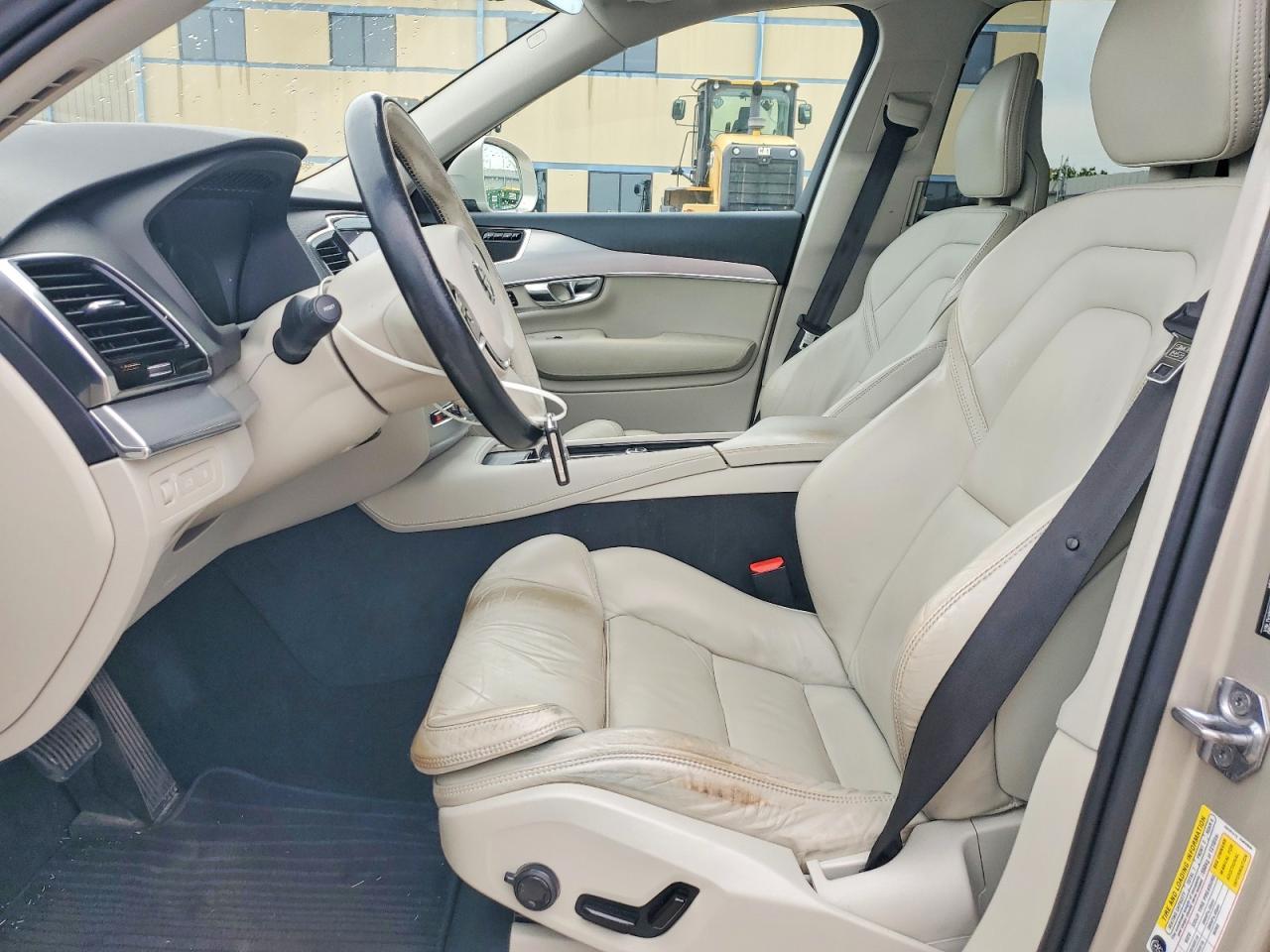 2016 Volvo Xc90 T8 - Image 7