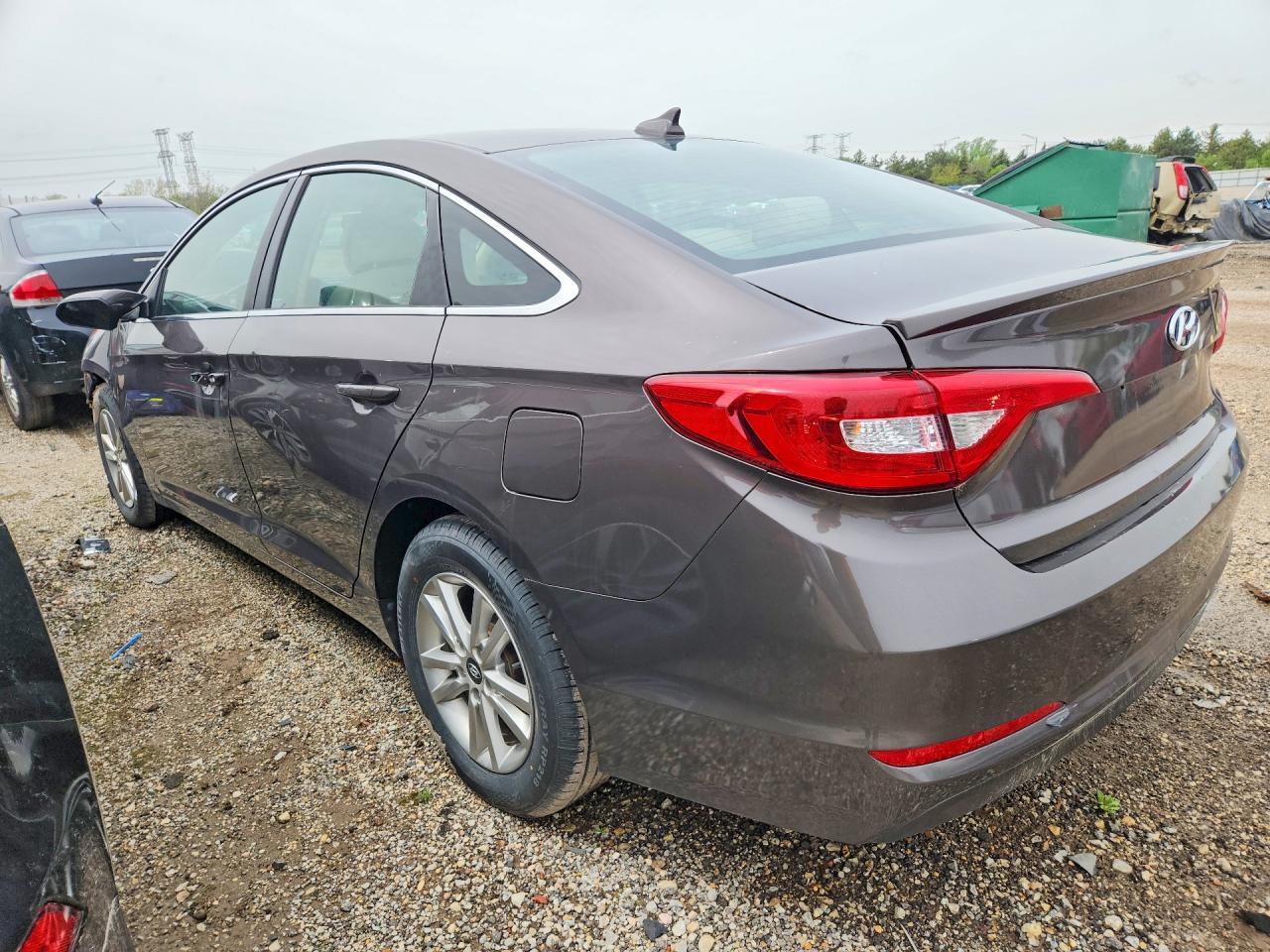 2015 Hyundai Sonata Se - Фото 2