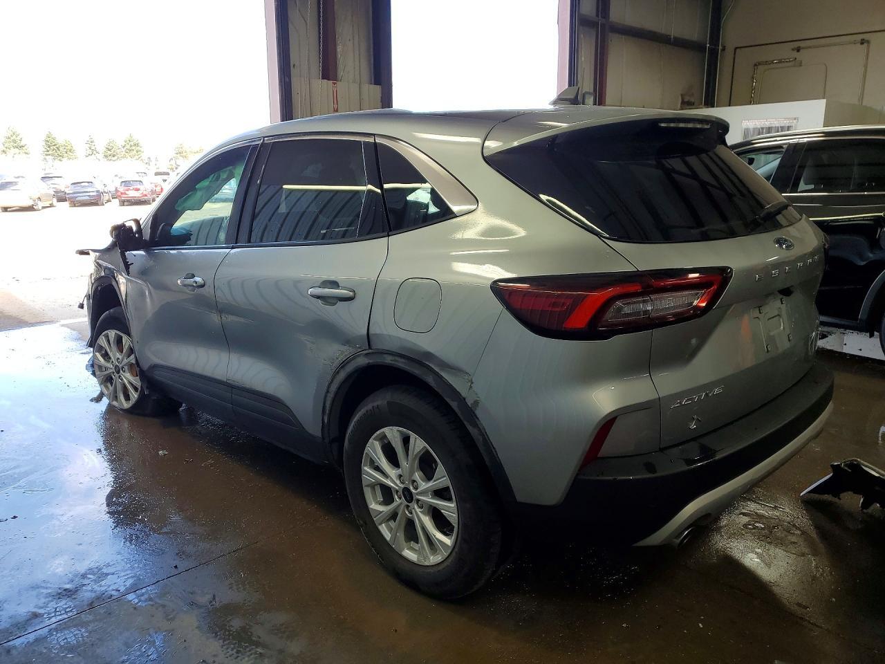 2024 Ford Escape Active - Image 2