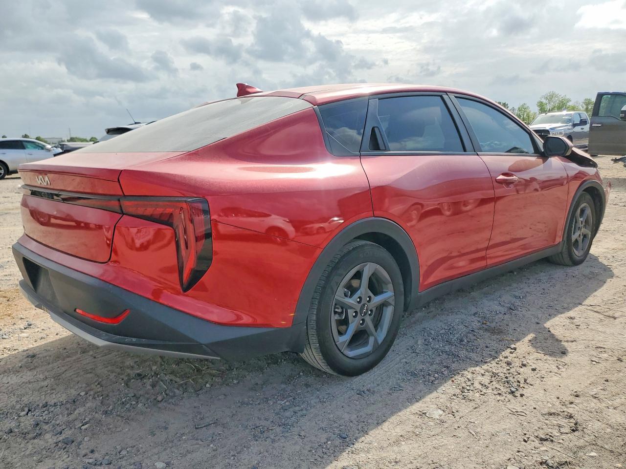 2025 Kia K4 Ex - Image 3
