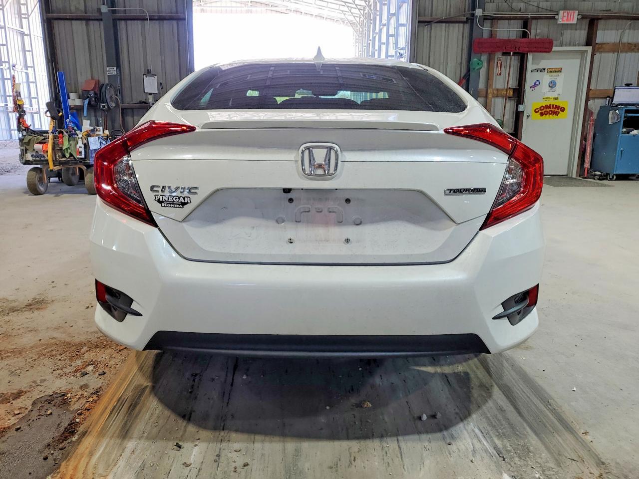 2017 Honda Civic Touring - Фото 6