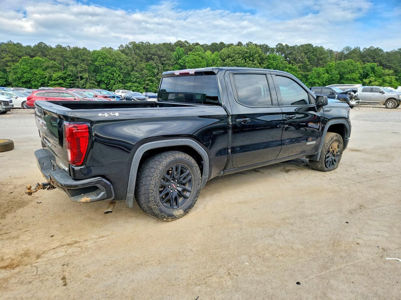 2022 GMC Sierra K1500 Elevation - Фото 3