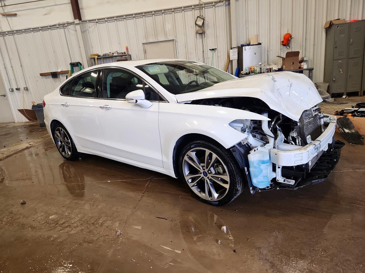 2020 Ford Fusion Titanium - Фото 4