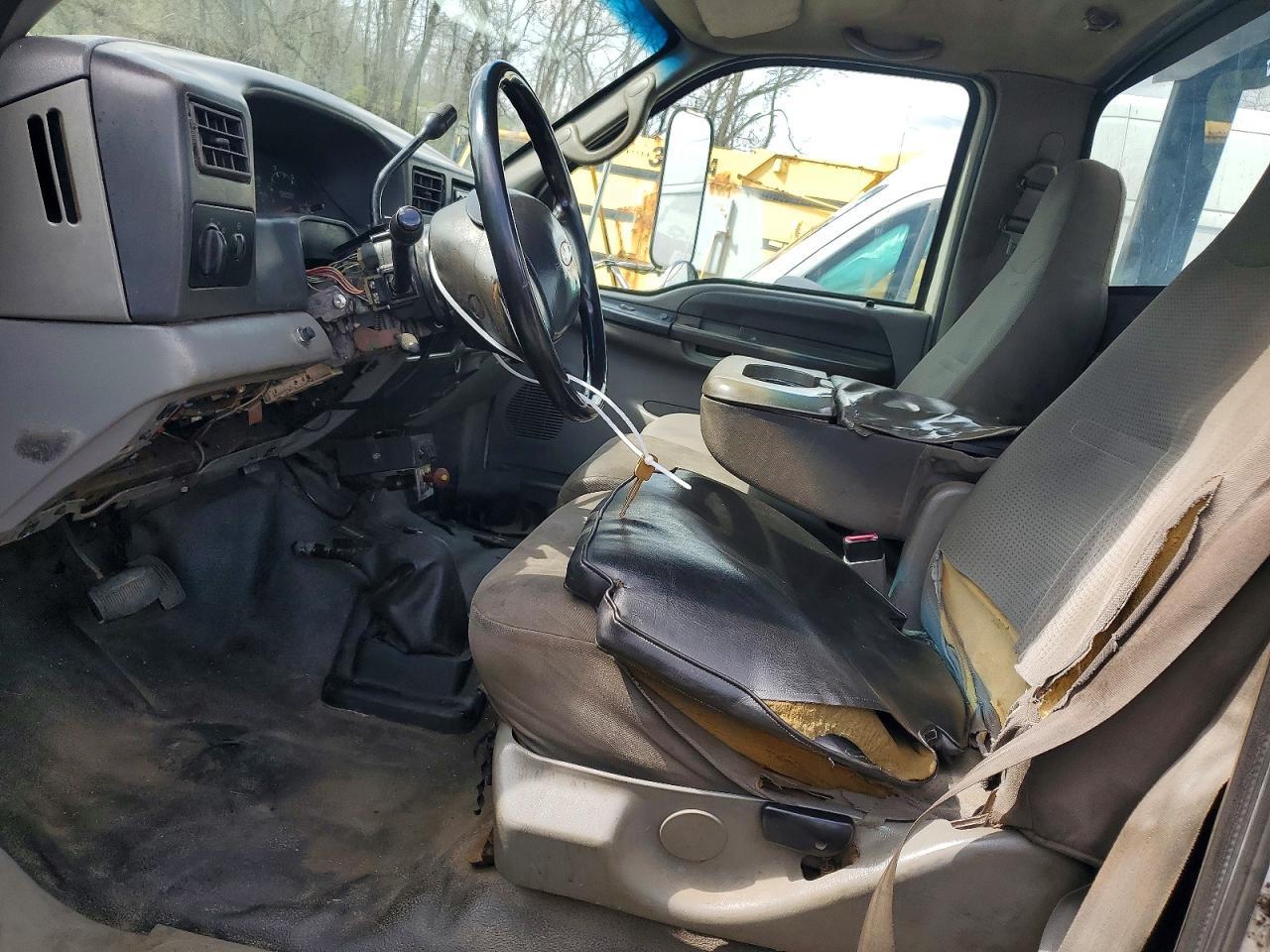 2008 Ford F650 Super Duty Rollback Truck - Фото 7