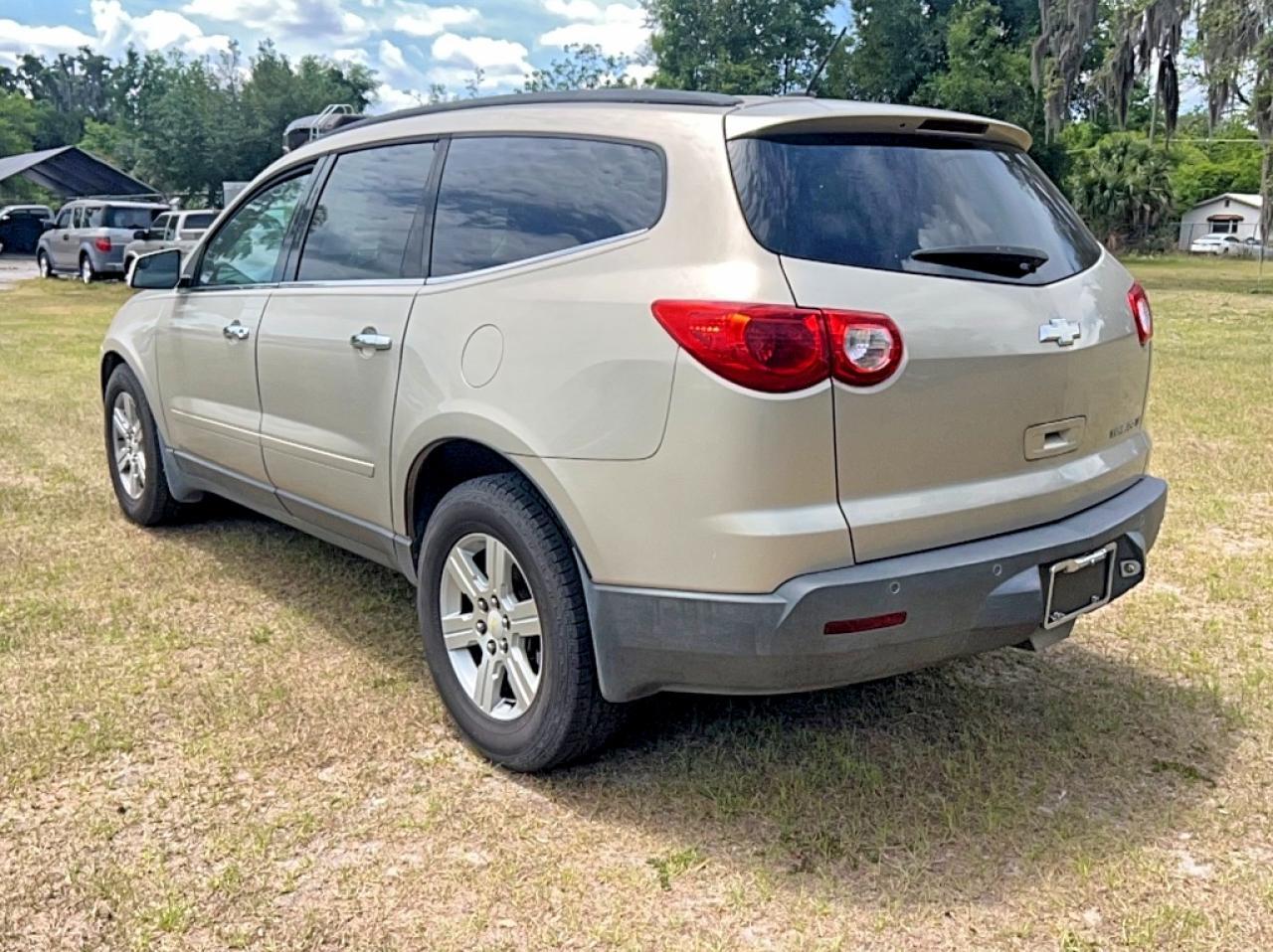2011 Chevrolet Traverse Lt - Фото 3