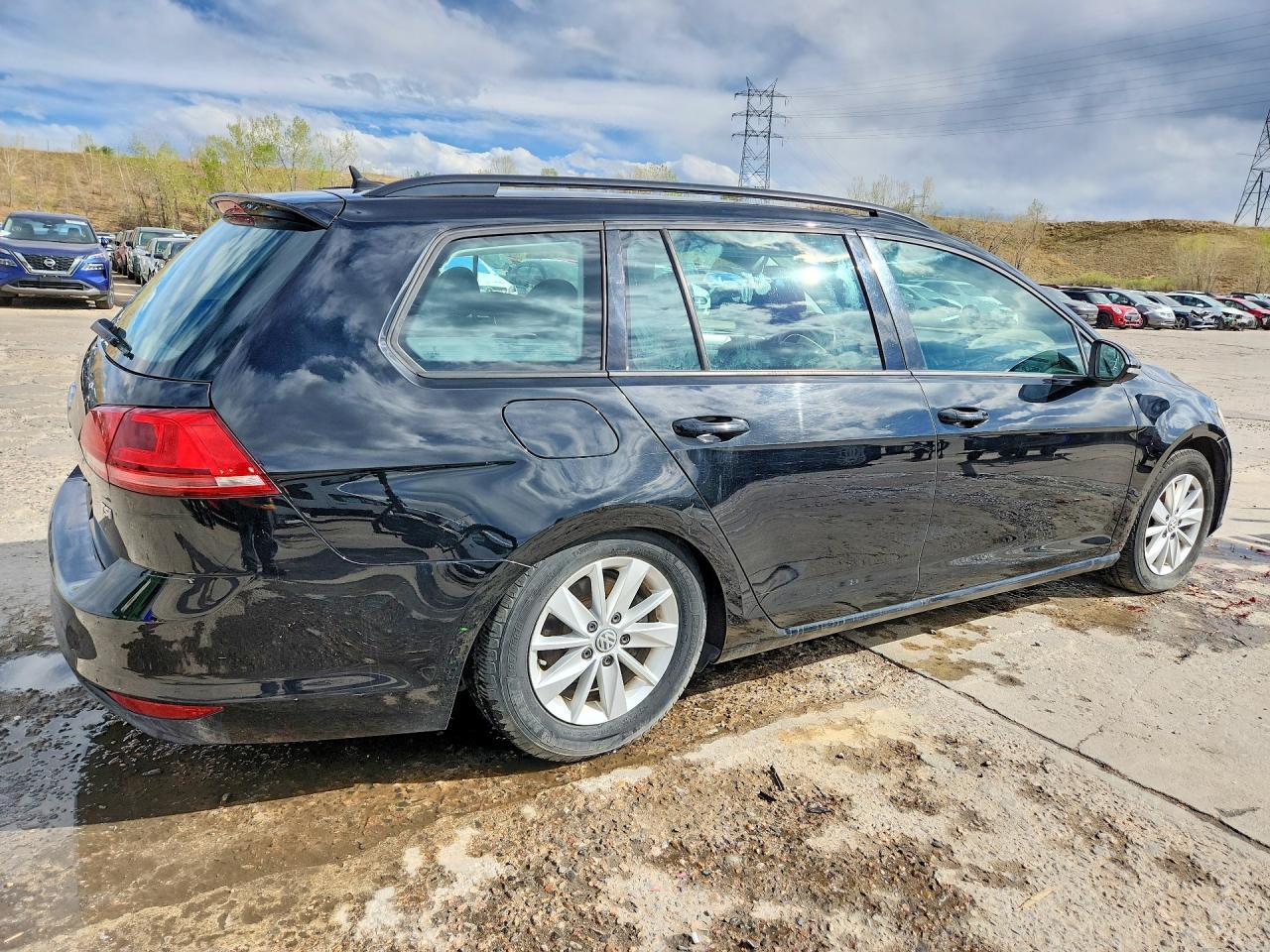 2016 Volkswagen Golf Sportwagen S - Фото 3