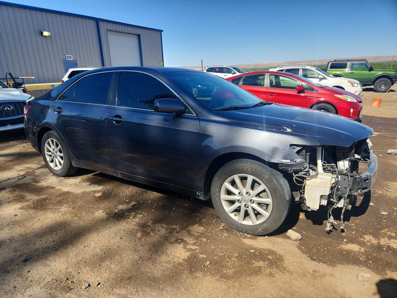2011 Toyota Camry Xle V6 - Image 4