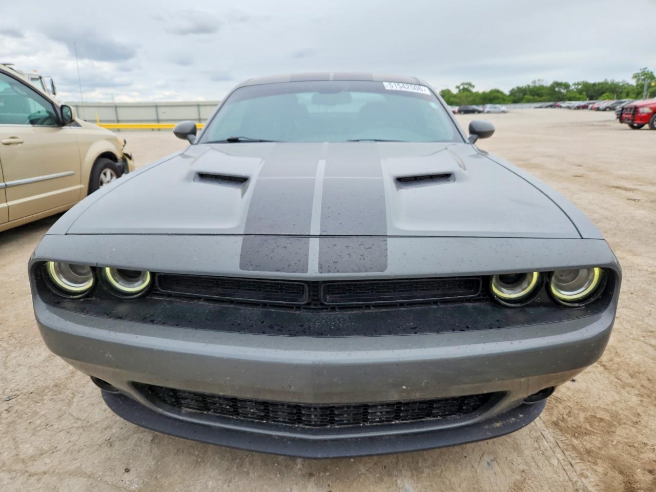 2017 Dodge Challenger Sxt - Image 5