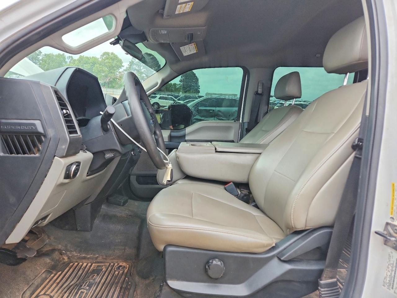 2020 Ford F250 Super Duty - Image 7