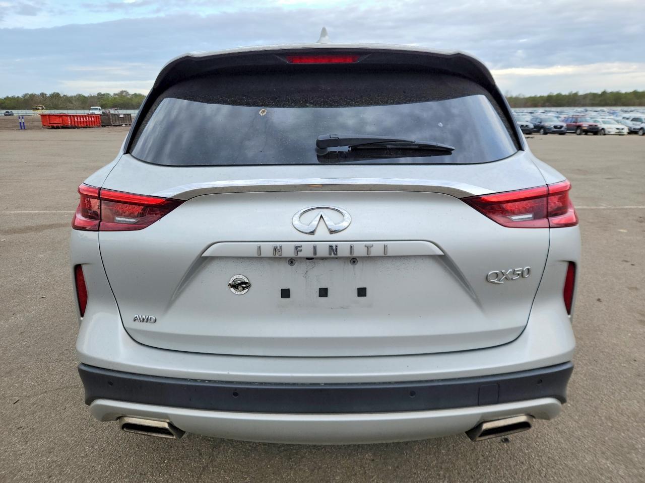 2021 Infiniti Qx50 Luxe - Image 6