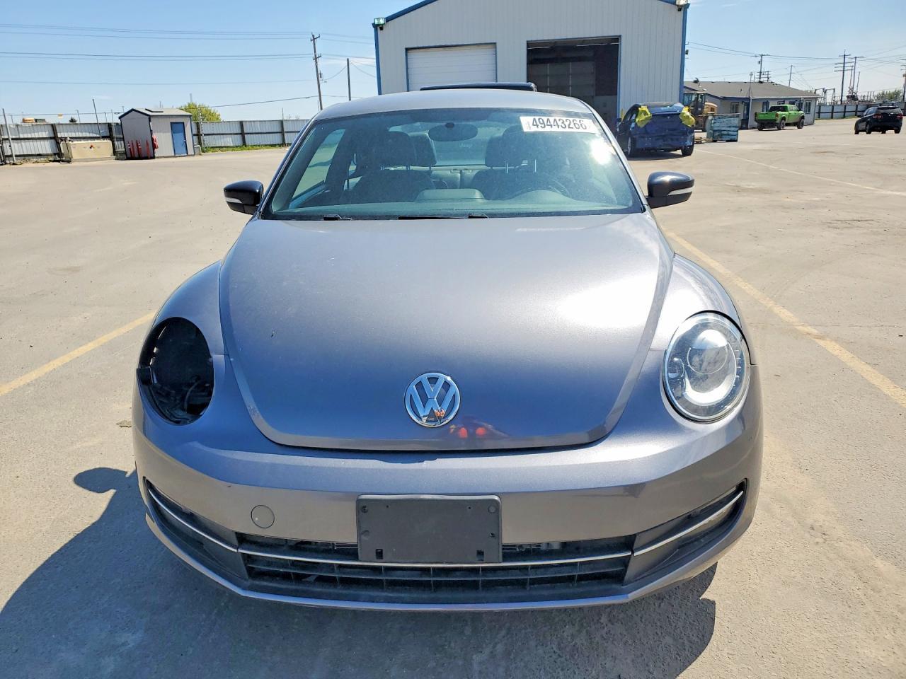 2012 Volkswagen Beetle Turbo - Фото 5