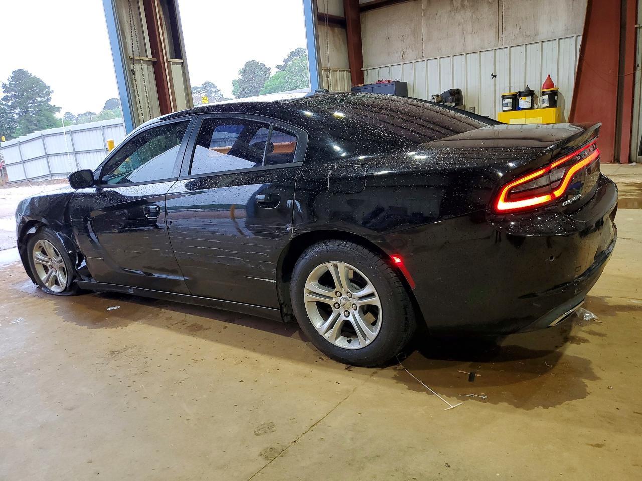 2015 Dodge Charger Se - Image 2